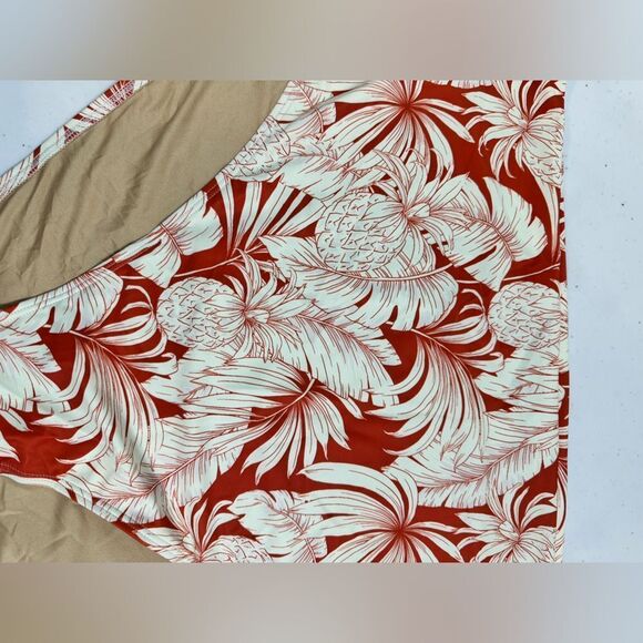 NWT Old Navy Plus Size Red and Cream Floral Bikini Bottom High Waist - Size 4XL - Picture 6 of 8
